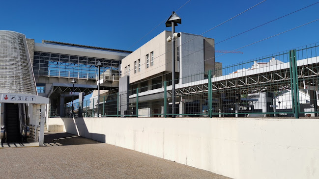 Avaliações doEstação CP Póvoa em Vila Franca de Xira - Estacionamento