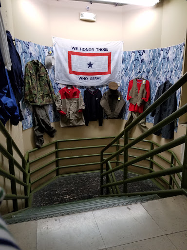 Clothing Store «I Goldberg Army & Navy», reviews and photos, 1300 Chestnut St, Philadelphia, PA 19107, USA