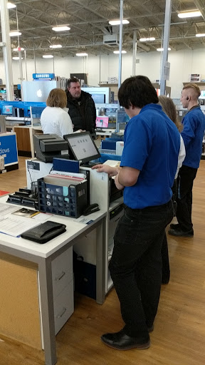 Electronics Store «Best Buy», reviews and photos, 1431 Coral Ridge Ave, Coralville, IA 52241, USA