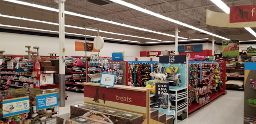 Pet Supply Store «Petco Animal Supplies», reviews and photos, 4616 Millenia Plaza Way, Orlando, FL 32839, USA