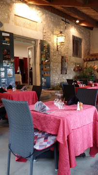 Atmosphère du Restaurant Petite Auberge La à Labastide-de-Virac - n°15
