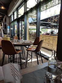 Atmosphère du Restaurant Bistrot Chez Étienne à Arles - n°3