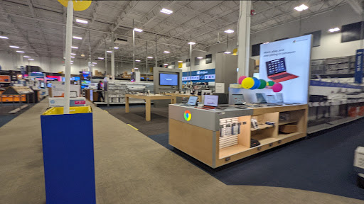Electronics Store «Best Buy», reviews and photos, 1100-1300 N Galleria Dr, Middletown, NY 10941, USA