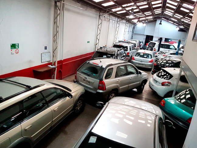 Opiniones de Automotora Pablo Embry en Recoleta - Taller de reparación de automóviles