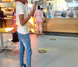 Debonairs Pizza photo