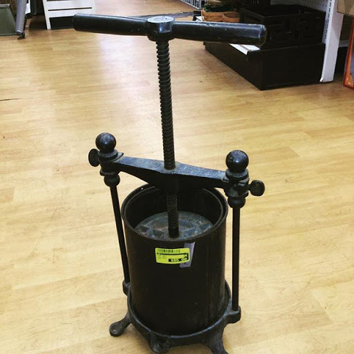 Discount Store «New Uses Reynoldsburg», reviews and photos, 2087 OH-256, Reynoldsburg, OH 43068, USA