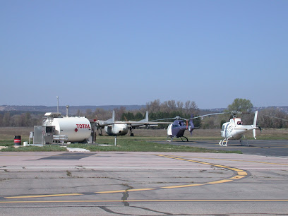 Aérodrome Aix Les Milles