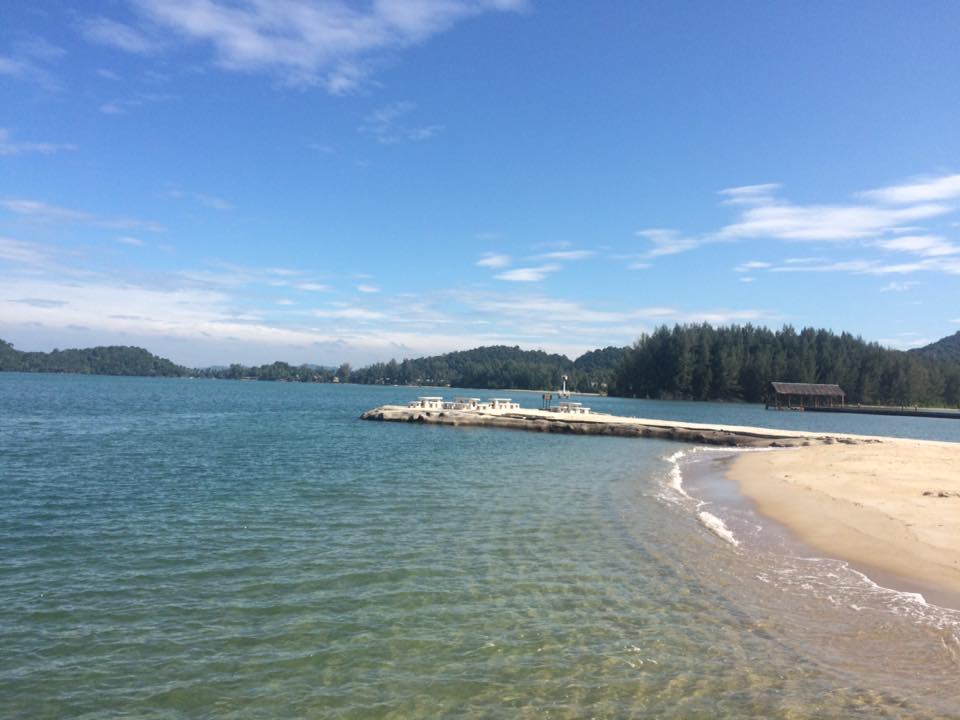 Zdjęcie Plaża Aiyapura obszar hotelowy