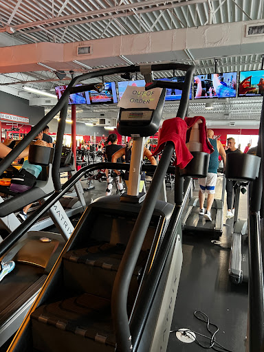 Gym «IRON RELIGION GYM - new brand (Power Strength Gym)», reviews and photos, 5247 International Dr, Orlando, FL 32819, USA