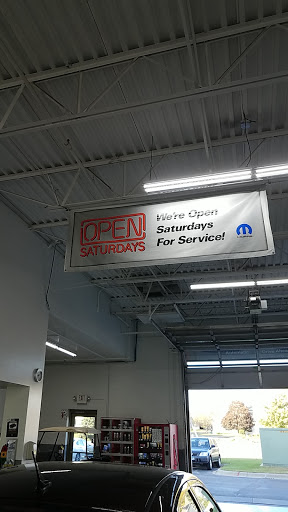 Car Dealer «Waconia Dodge Chrysler Jeep», reviews and photos, 905 Strong Dr, Waconia, MN 55387, USA