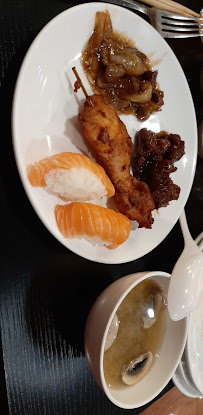 Plats et boissons du Restaurant de sushis Sushi Hanaka à Villeneuve-la-Garenne - n°17