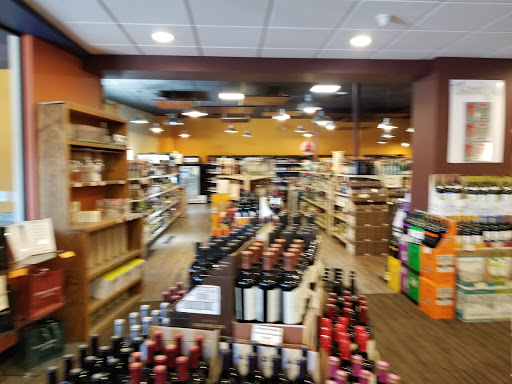 Liquor Store «Coaltrain Wine and Spirits», reviews and photos, 330 W Uintah St, Colorado Springs, CO 80905, USA