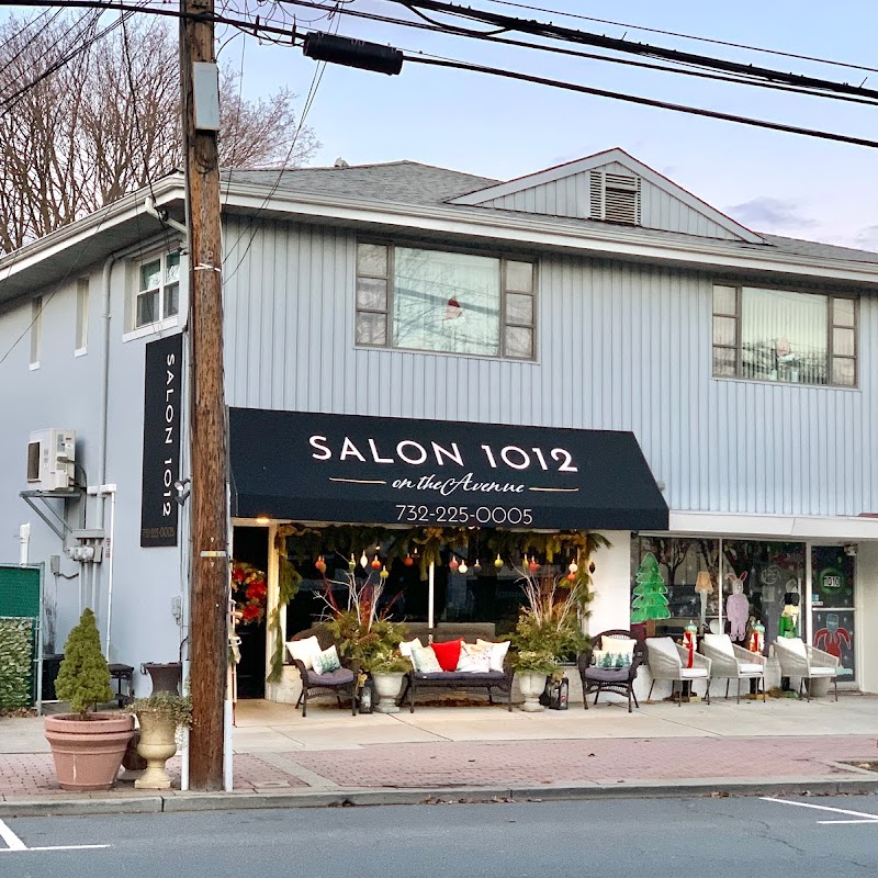 Salon 1012 on the Avenue