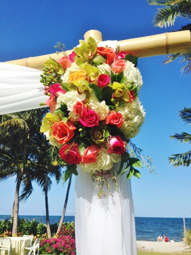 Florist «More Than Flowers», reviews and photos, 109 SE 2nd St, Miami, FL 33131, USA