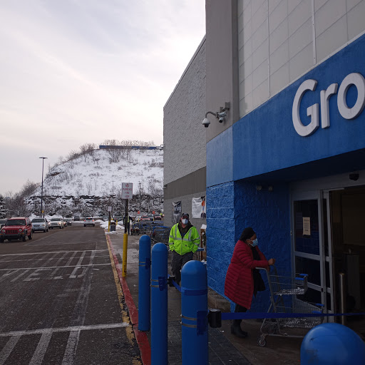 Department Store «Walmart Supercenter», reviews and photos, 250 Summit Park Dr, Pittsburgh, PA 15275, USA