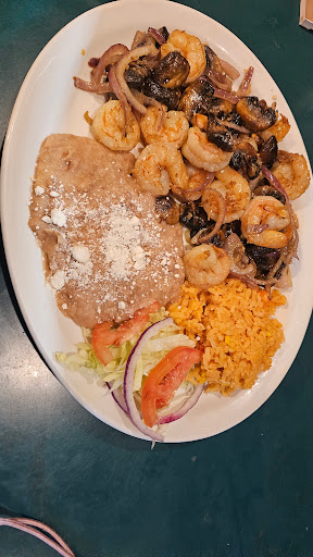 El Cora Restaurant Bar & Grill