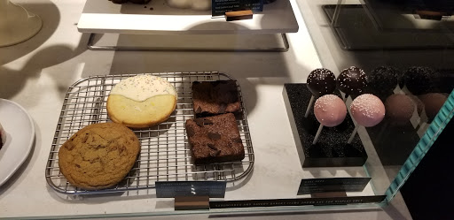 Coffee Shop «Starbucks», reviews and photos, 7420 University Blvd, Winter Park, FL 32792, USA