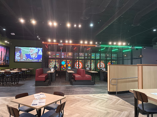 Stars and Strikes Family Entertainment Center