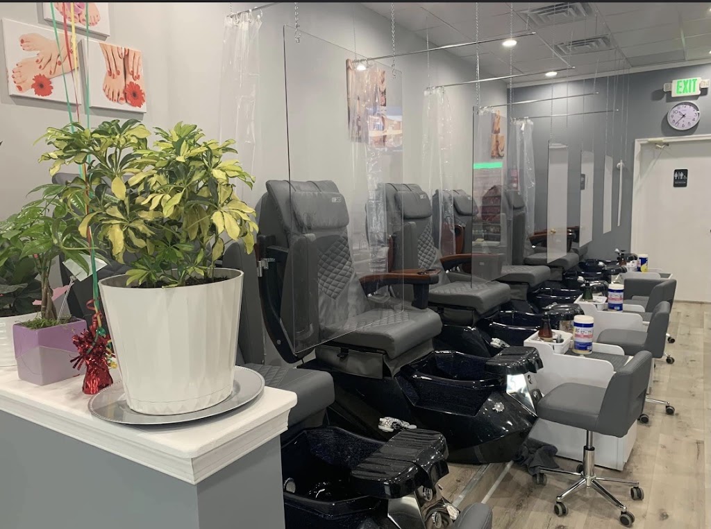 Family Nails Freehold, NJ 07728 Services and Reviews