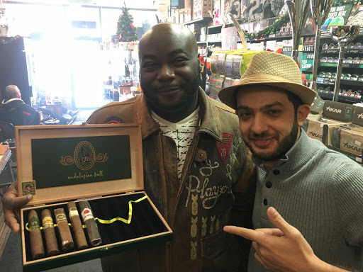 Tobacco Shop «Tobacco City», reviews and photos, 3281 W 115th St, Merrionette Park, IL 60803, USA