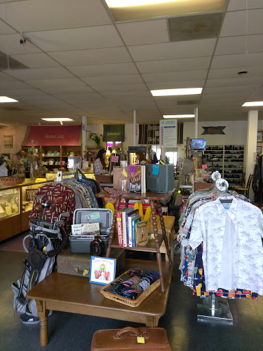 Thrift Store «Assistance League Thrift Shop», reviews and photos, 2100 E 4th St, Long Beach, CA 90814, USA