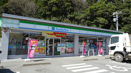 ファミリーマート 鳥羽松尾町店