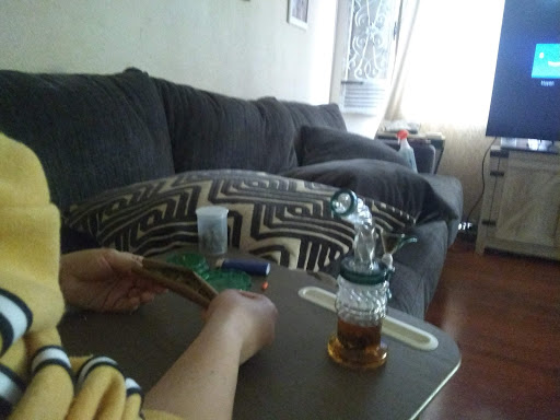 Tobacco Shop «O & B Smoke Shop», reviews and photos, 1455 W Highland Ave #106, San Bernardino, CA 92411, USA