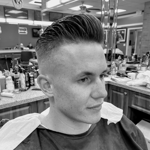 Barber Shop «T&T Barbershop», reviews and photos, 2215 S Federal Hwy, Fort Lauderdale, FL 33316, USA