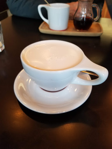 Coffee Shop «Intelligentsia Coffee Wicker Park Coffeebar», reviews and photos, 1609 W Division St, Chicago, IL 60622, USA