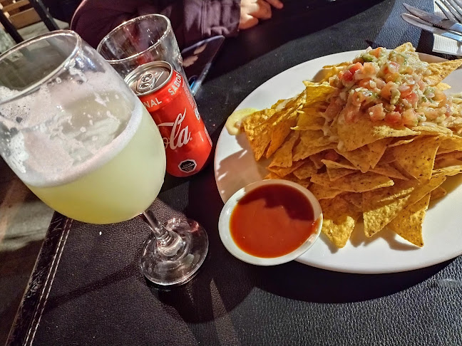 La Fuente Oficial - Restaurante