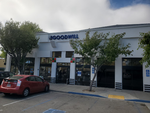 Non-Profit Organization «Goodwill», reviews and photos