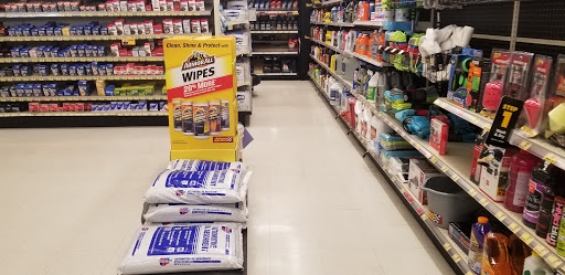 Auto Parts Store «Advance Auto Parts», reviews and photos, 1215 Main St, Hamilton, OH 45013, USA