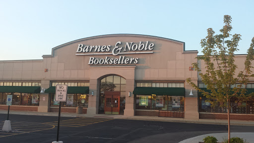 Book Store «Barnes & Noble», reviews and photos, 2621 Plainfield Rd, Joliet, IL 60435, USA