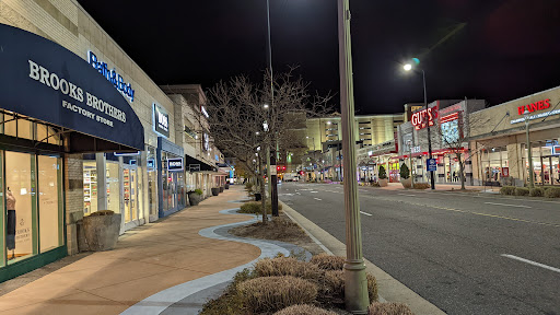 Clothing Store «Brooks Brothers Factory Outlet», reviews and photos, 35 N Michigan Ave, Atlantic City, NJ 08401, USA