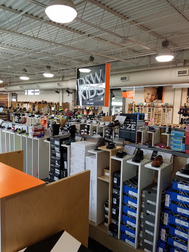 Shoe Store «DSW Designer Shoe Warehouse», reviews and photos, 60 NJ-17, Paramus, NJ 07652, USA