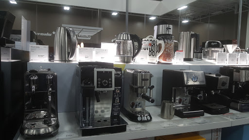 Electronics Store «Best Buy», reviews and photos, 19225 Alderwood Mall Pkwy, Lynnwood, WA 98036, USA