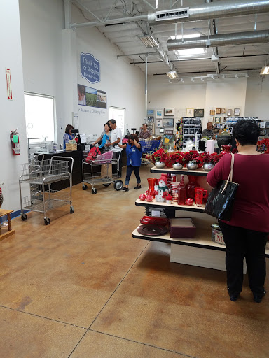 Thrift Store «Goodwill», reviews and photos, 1325 N Main St, Salinas, CA 93906, USA