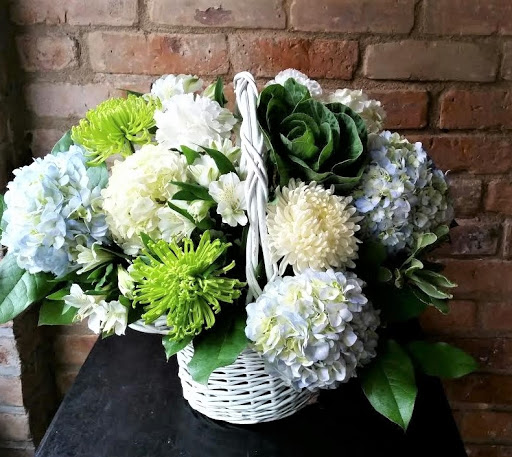 Florist «Fly Me to The Moon Florists», reviews and photos, 47 N Broadway, Yonkers, NY 10701, USA