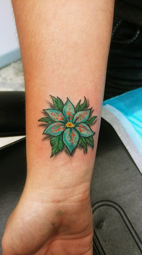 Tattoo Shop «Southern Outlaw Tattoo», reviews and photos, 17582 TX-155, Flint, TX 75762, USA