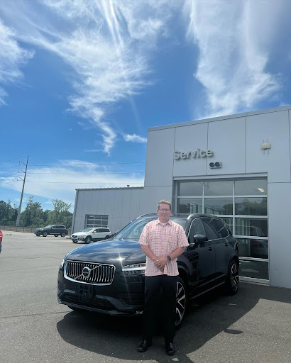 Car Dealer «Gengras Volvo Cars North Haven», reviews and photos, 375 Washington Ave, North Haven, CT 06473, USA