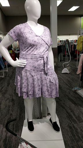 Department Store «Target», reviews and photos, 200 W Orangethorpe Ave, Fullerton, CA 92832, USA