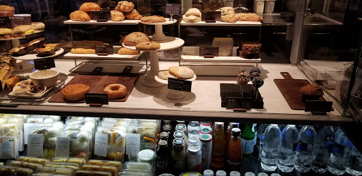 Coffee Shop «Starbucks», reviews and photos, 1251 State St, Lemont, IL 60439, USA