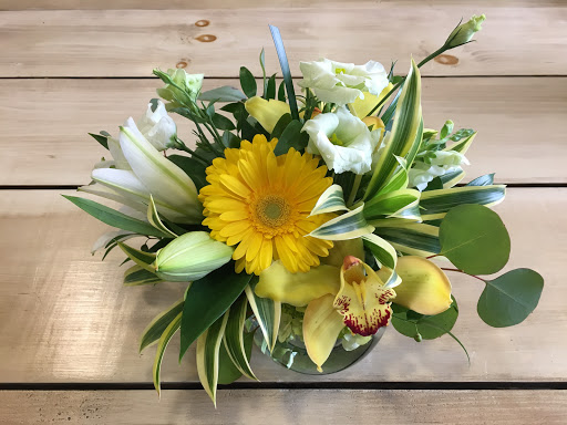 Florist «Daylily Floral», reviews and photos, 6744 Cascade Rd SE, Grand Rapids, MI 49546, USA