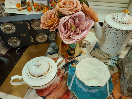 Department Store «HomeGoods», reviews and photos, 7871 N Blackstone Ave, Fresno, CA 93720, USA