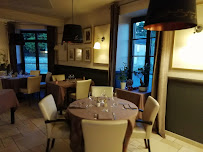 Atmosphère du Restaurant Le Petit St Thomas à La Garnache - n°20