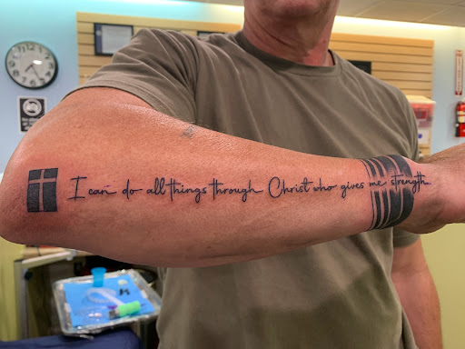 Tattoo Shop «East Coast Worldwide Tattoo & Piercing», reviews and photos, 420 3rd St S, Jacksonville Beach, FL 32250, USA