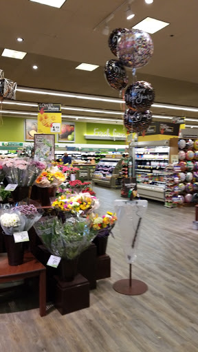 Grocery Store «Safeway», reviews and photos, 630 228th Ave NE, Sammamish, WA 98074, USA
