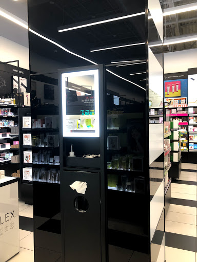 Cosmetics Store «SEPHORA», reviews and photos, 2061 N Montclair Plaza Ln, Montclair, CA 91763, USA