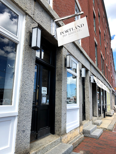 Clothing Store «Portland Dry Goods», reviews and photos, 235 Commercial St, Portland, ME 04101, USA