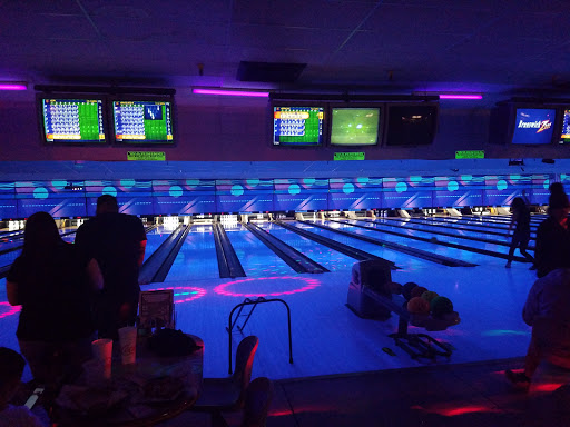 Bowling Alley «Brunswick Zone Desert Sky Lanes», reviews and photos, 7241 W Indian School Rd, Phoenix, AZ 85033, USA